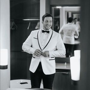 Men's Slim Fit Tuxedo Jacket in White